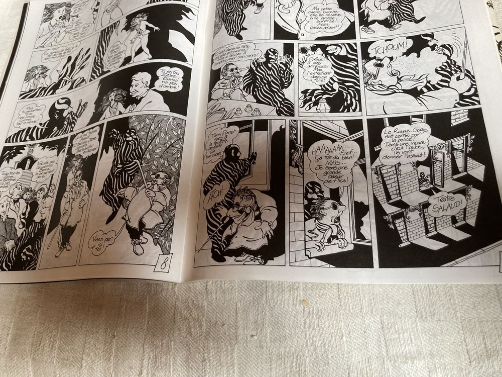 Revista de BD “à suivre”