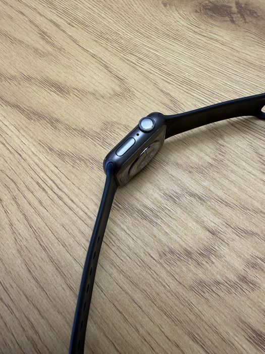 Apple Watch Series 6 40mm em bom estado