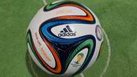 Мяч Adidas Brazuca Официальный kick-off ball Германия-Гана ЧМ2014 FIFA