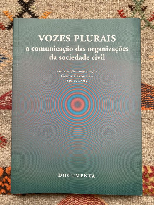 Vozes Plurais. A comunicação das organizações da sociedade civil