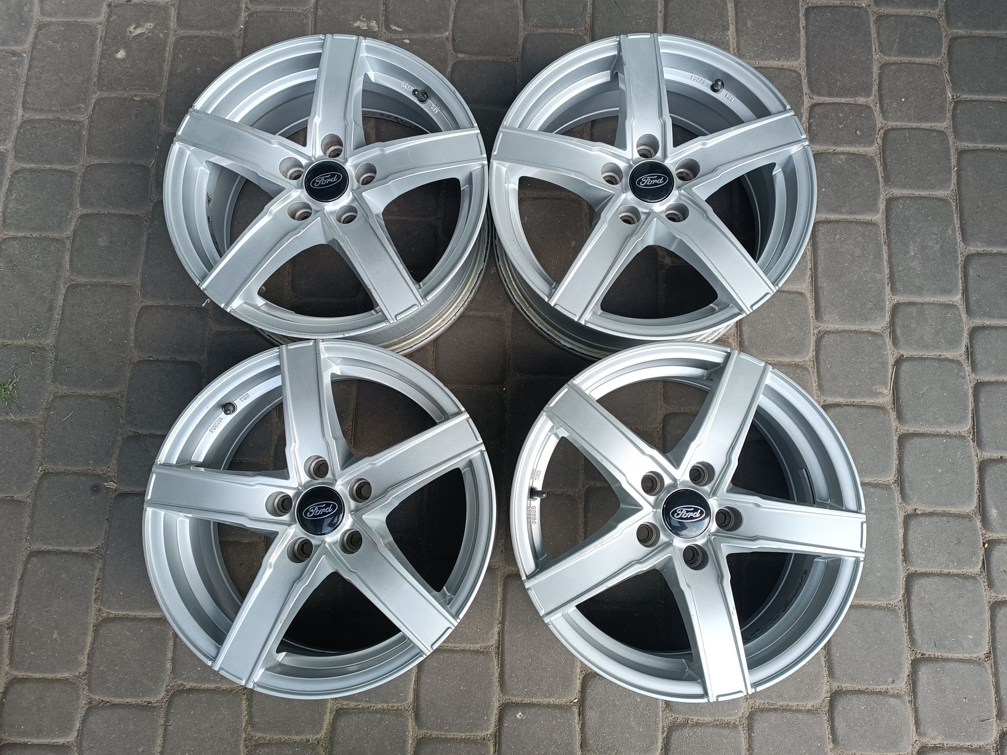 16 Alufelgi 5x108 Ford Focus, c max,Kuga ,Mondeo,, Czujniki Tpms, Volv