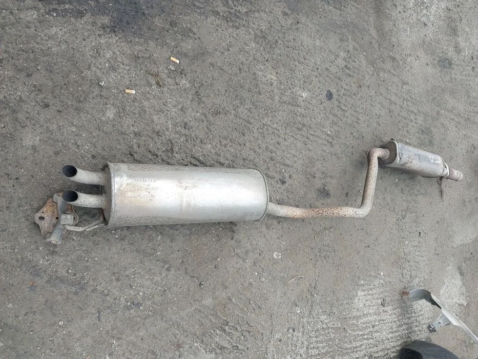 Tłumik końcowy środkowy wydech kompletny Audi A3 8L HB 1.6 1.8 Benzyna Seat Toledo Volkswagen Golf Bora