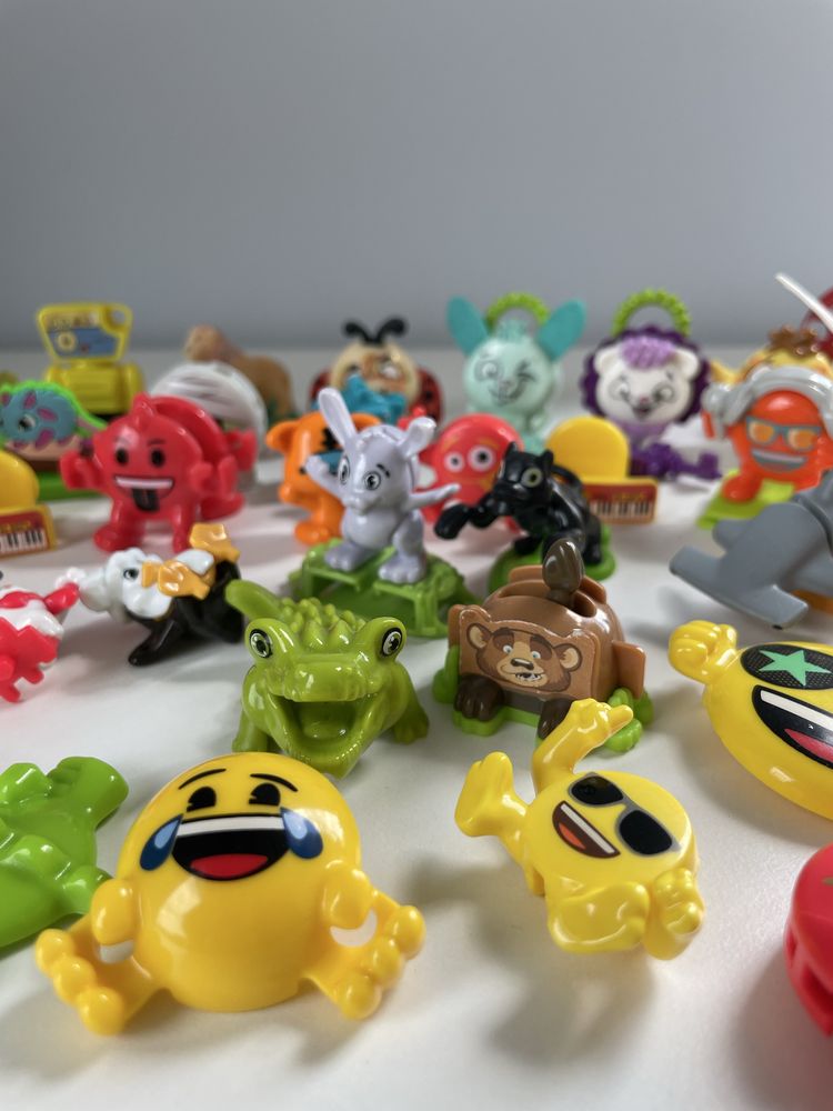 Zestae figurek kinder jajko