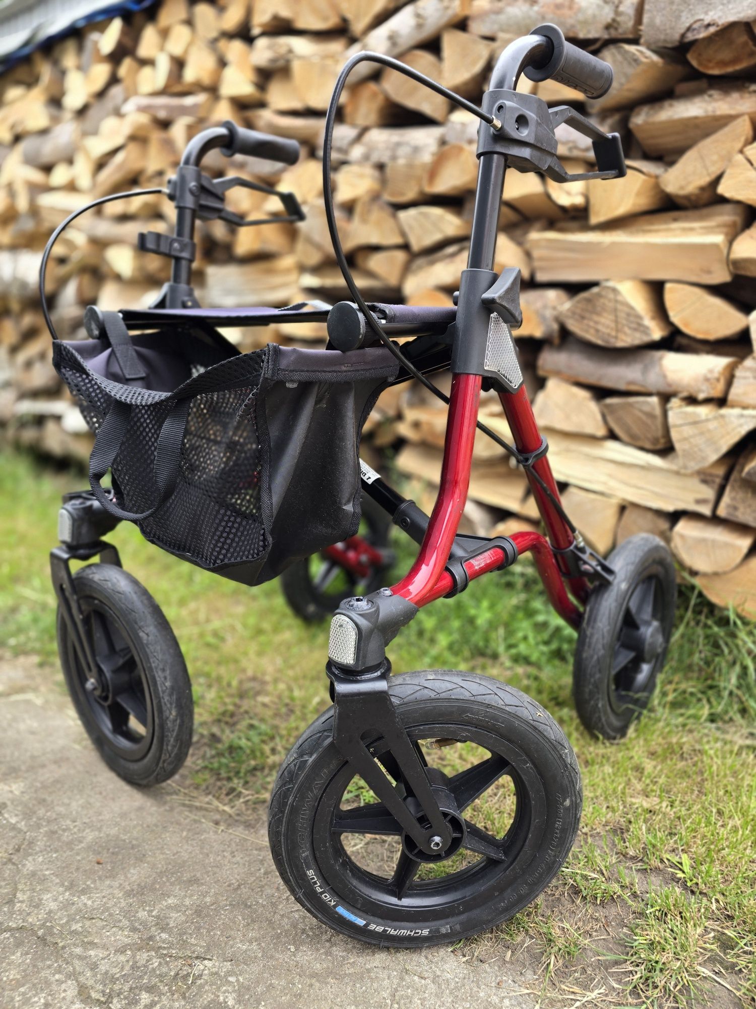 Terenowy rollator firmowy chodzik balkonik na cichych gumowych, pompow