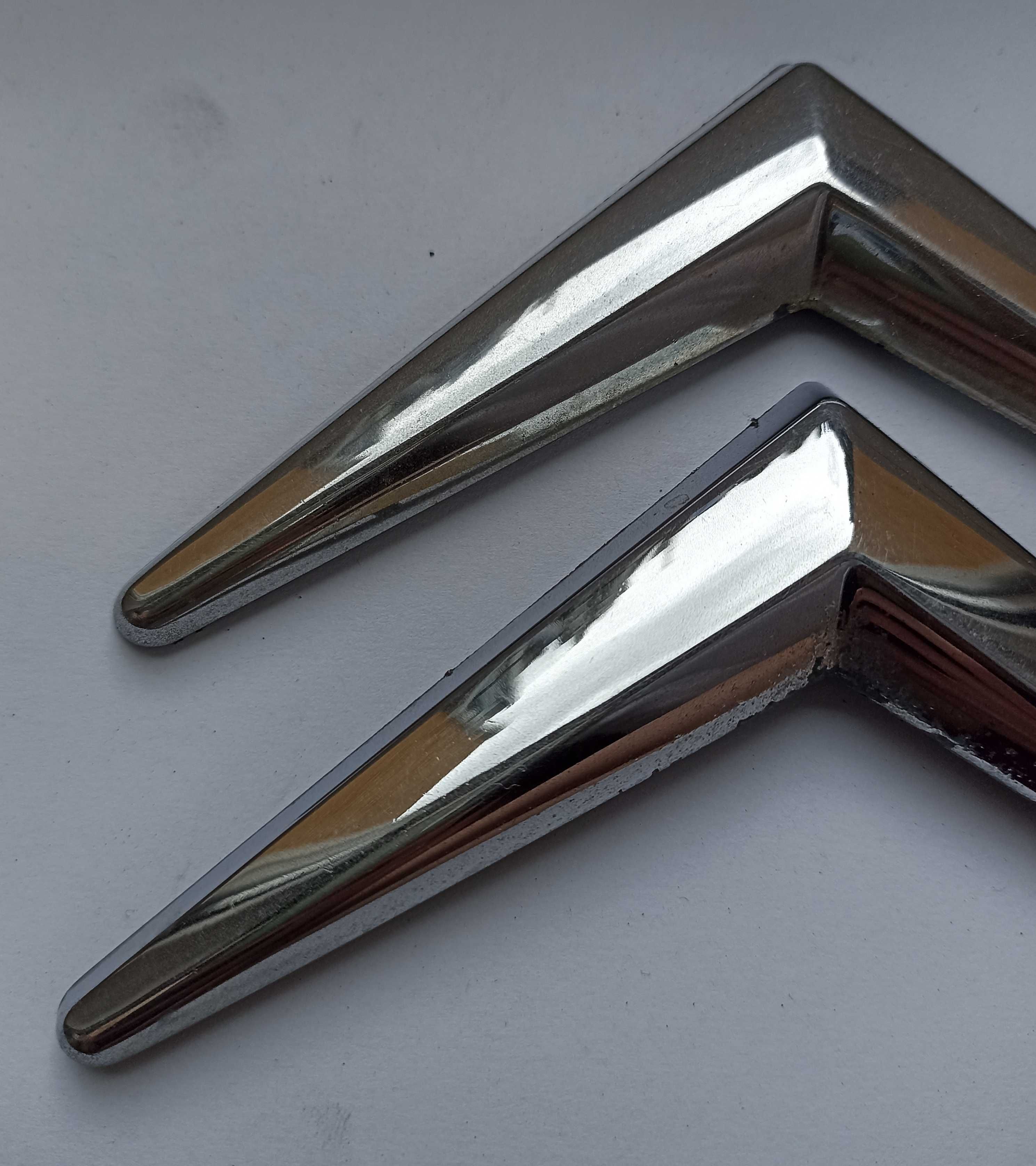 Emblemat znaczek maski Citroen C3 Pluriel