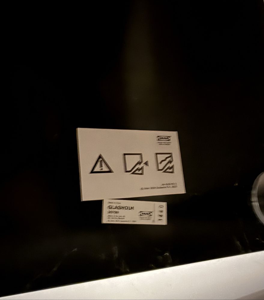 Szklane biurko stolik czarne szklo IKEA GLASHOLM