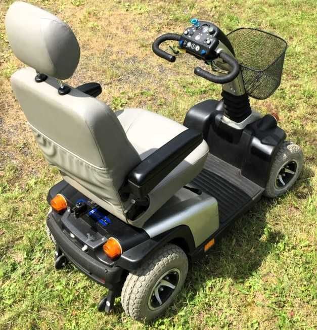 Magnum Road Knight - mobility scooter