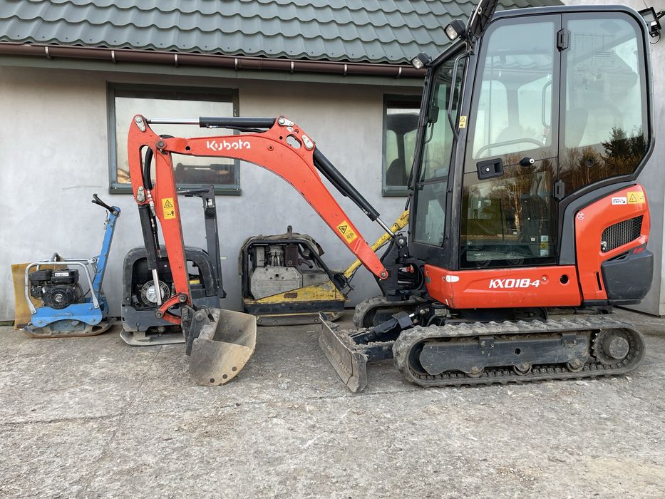 Wynajem koparki wozidla zageszczarki walec wypozyczalnia