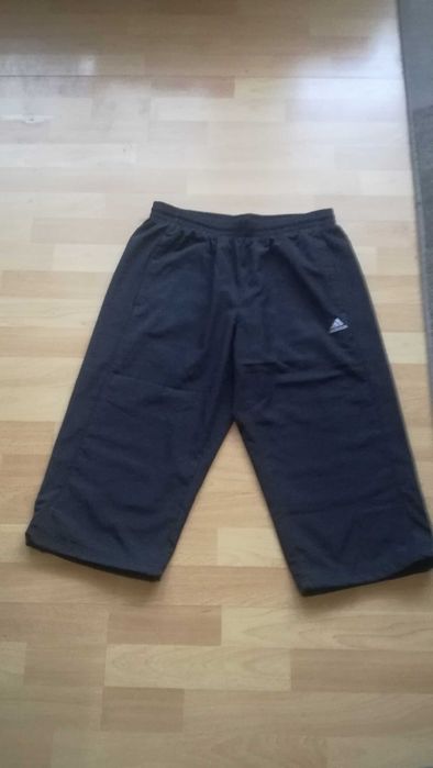 Męskie krótkie spodenki ADIDAS CLIMALITE r.M stan bardzo dobry