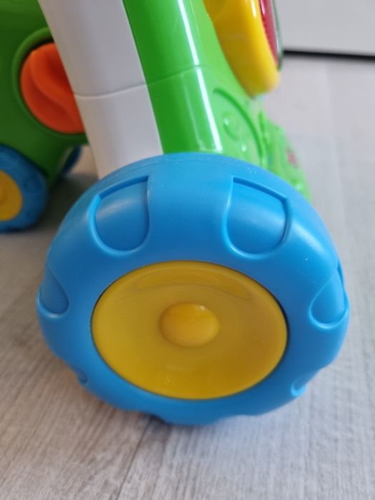 Jeździk pchacz smiki jak nowy