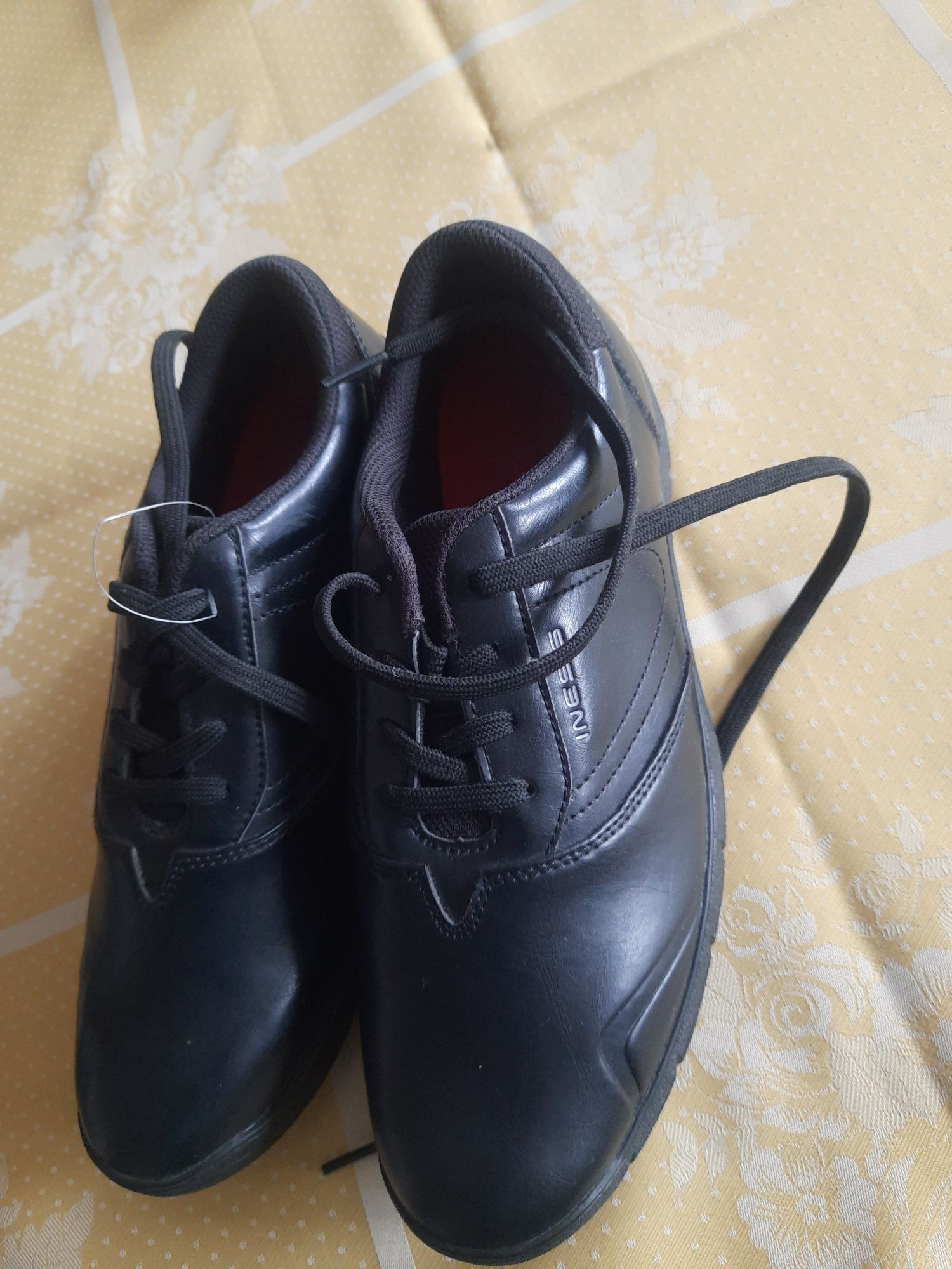 Buty do golfa inesis