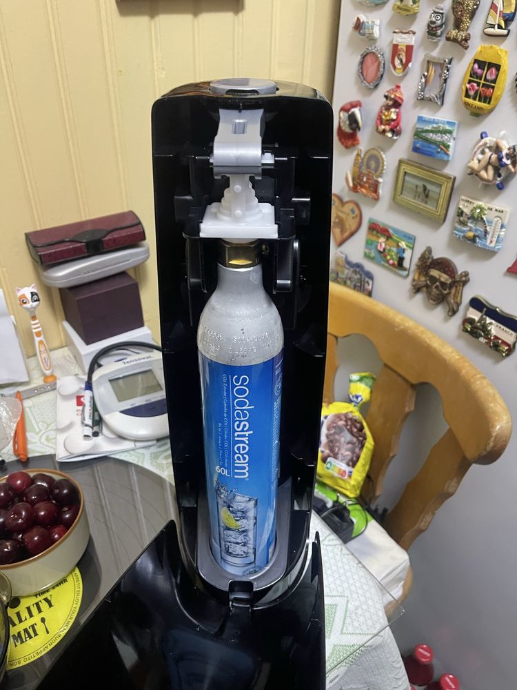 Soda stream plus naboj pusty
