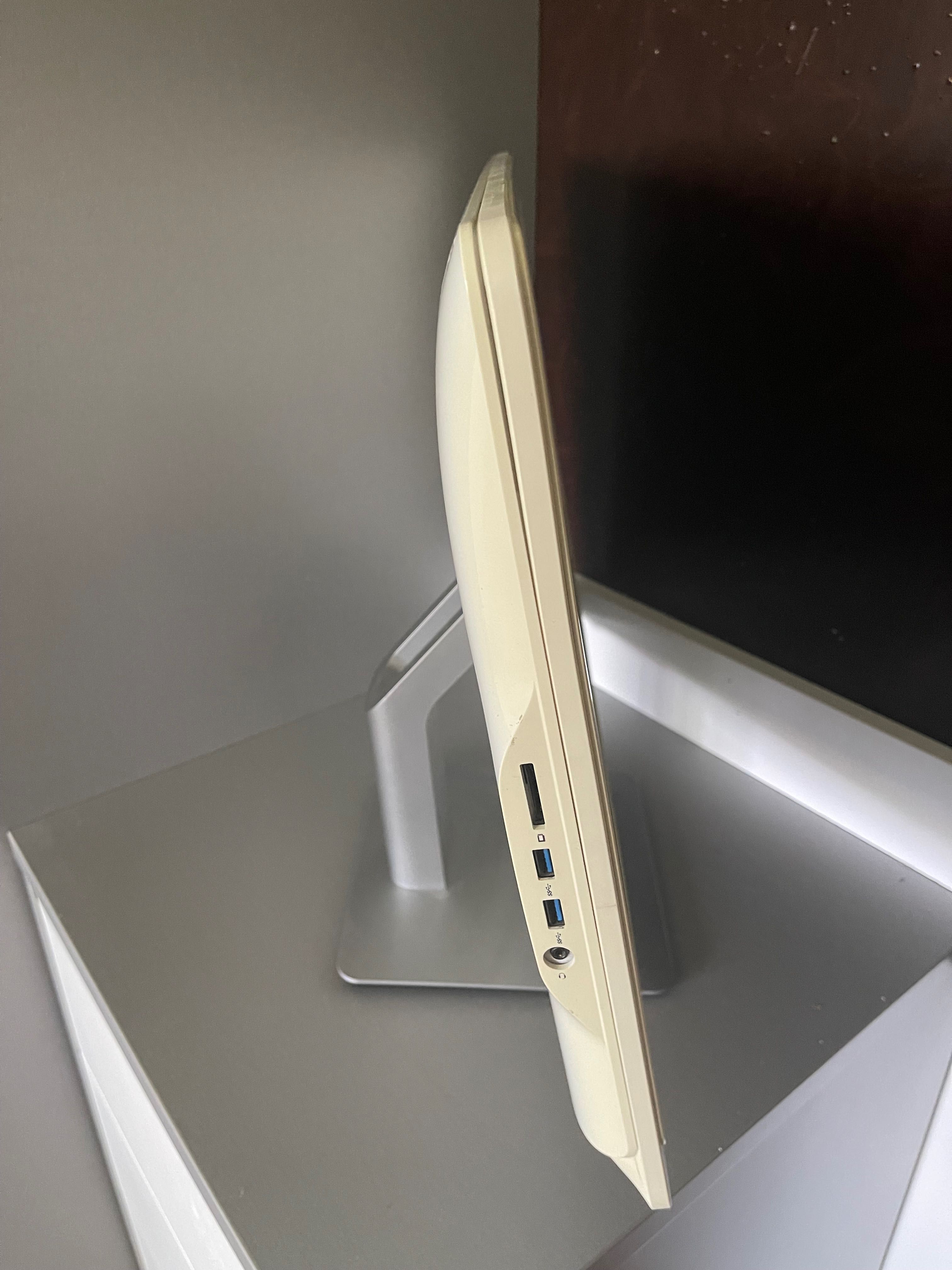 Komputer All in One DELL 23" i3-6100