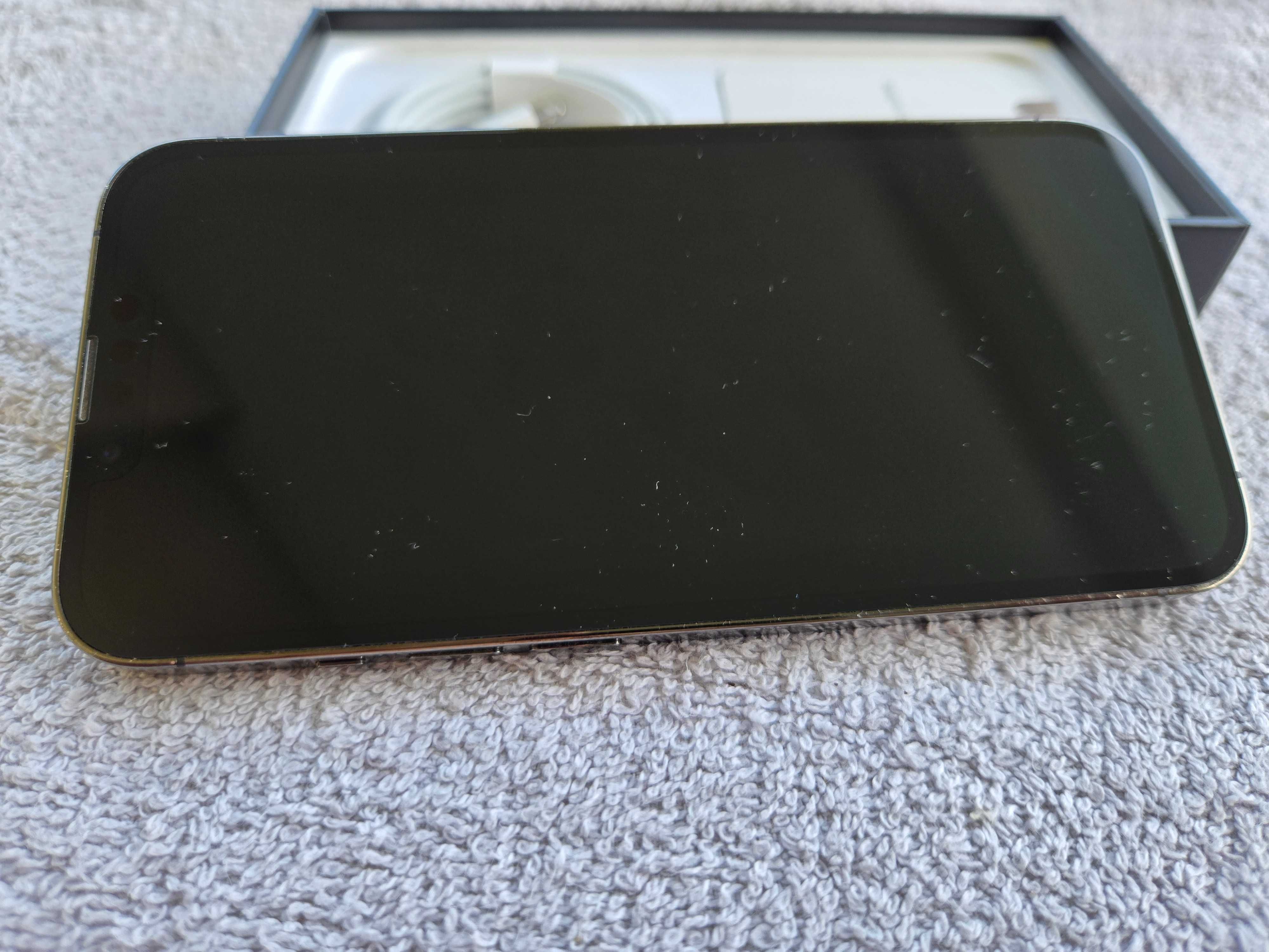 iPhone 13 Pro 128 GB Graphite Cały komplet