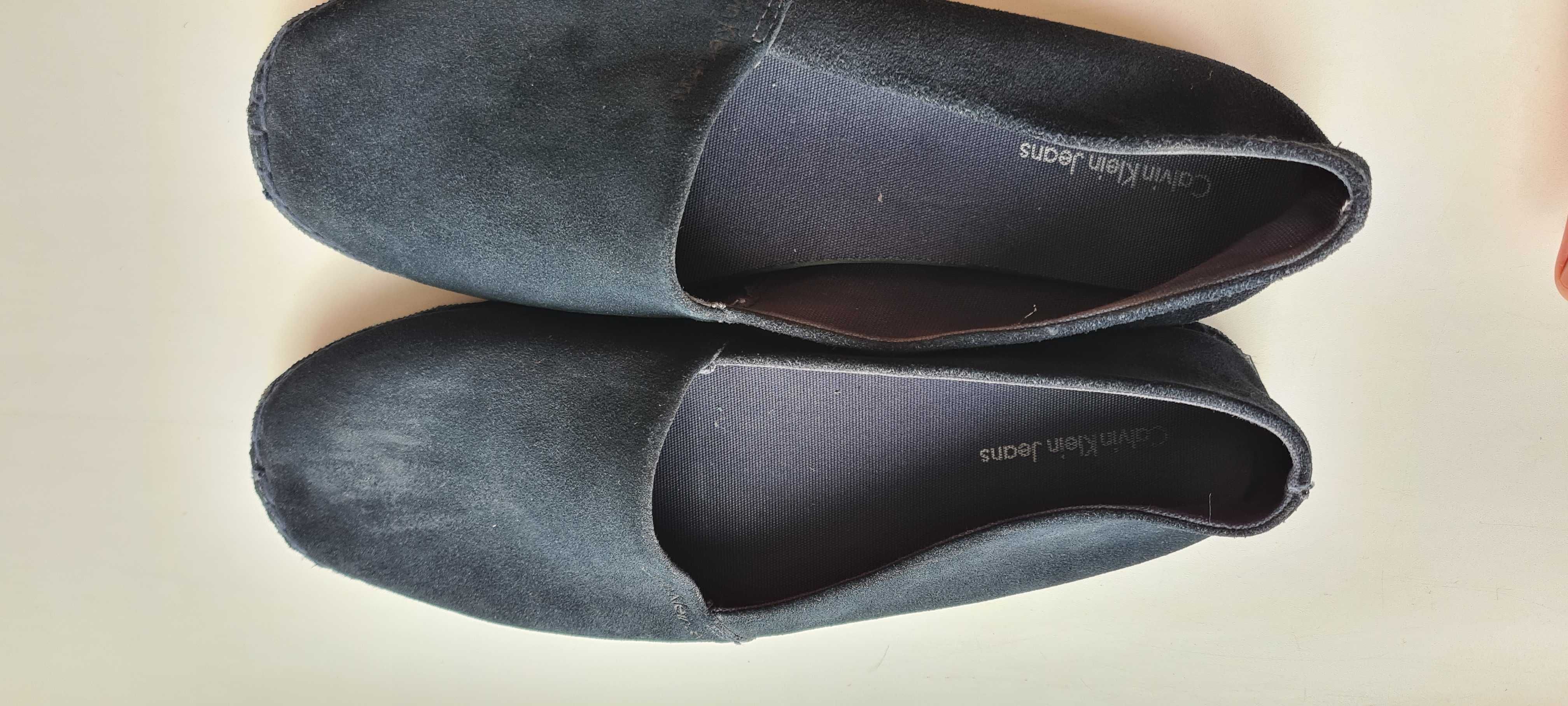 Еспадрильї Espadrille
Calvin Klein оригінал темно сині 44