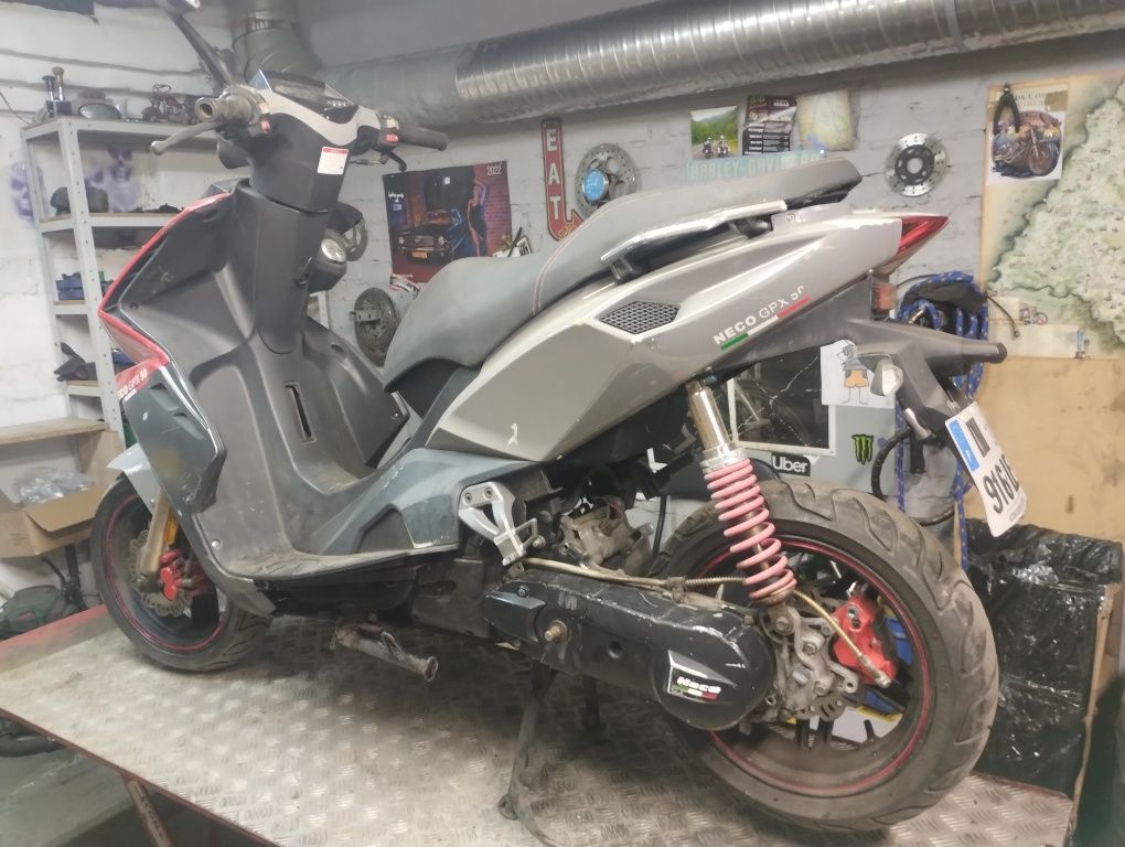 Junak 806 . Neco Gpx50  chłodzone cieczą