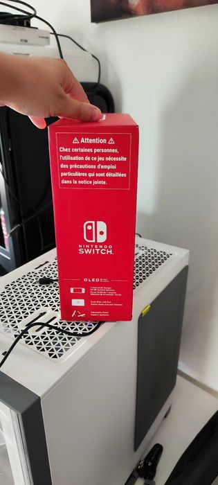Nintendo Switch OLED 64GB-NOVA+Cartão Micro SD 128GB+Garantia 2 Anos