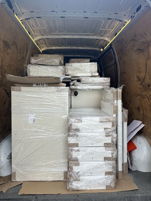 Вантажні перевезення, грузоперевозки, вантажне таксі, бус