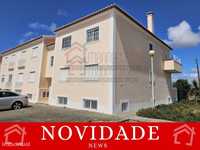 Apartamento T2 com garagem no Lugar d...