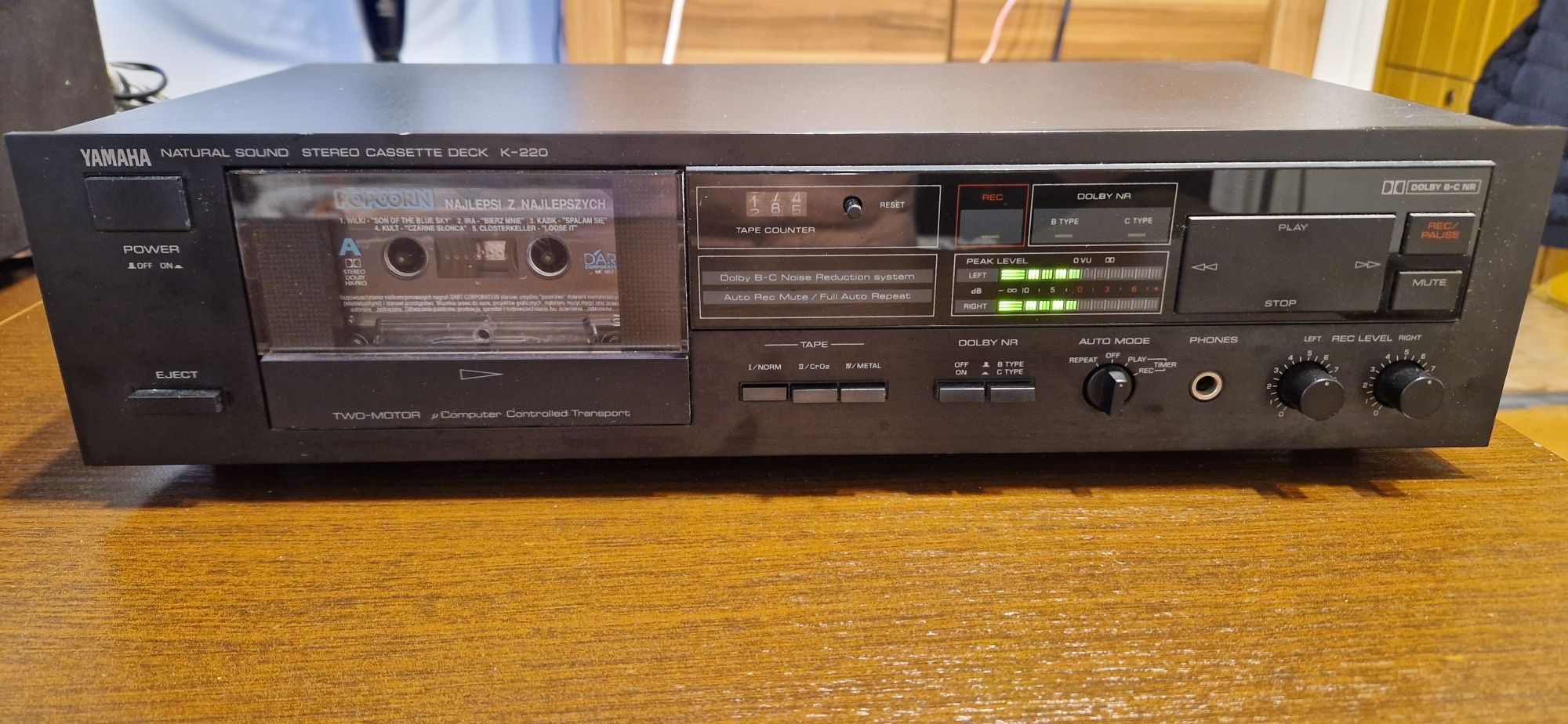 Magnetofon Yamaha K-220