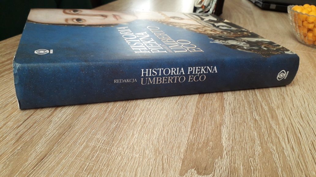 Umberto Eco, Historia piękna.