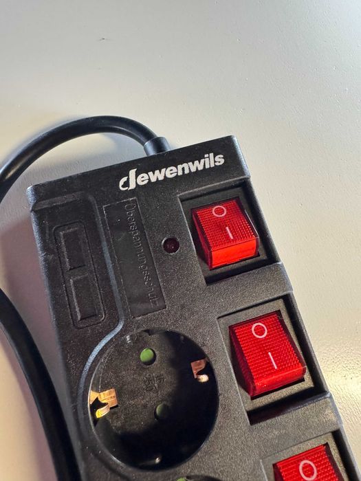 Dewenwils listwa zasilająca przedłużacz z 6 gniazdami kabel 2 metry