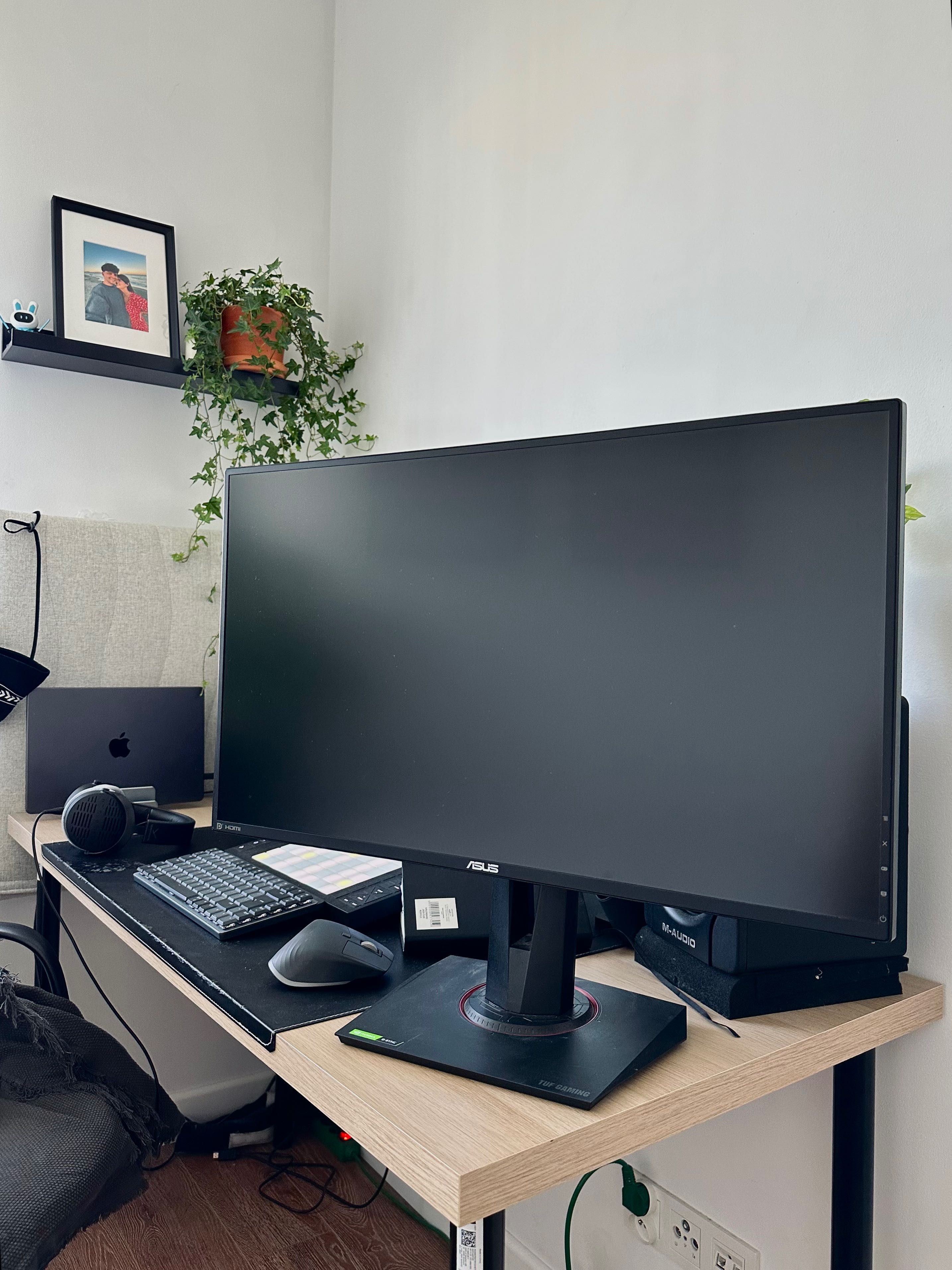 Monitor ASUS TUF VG27AQ - 2560 x 1440 - 1440p - 165hz