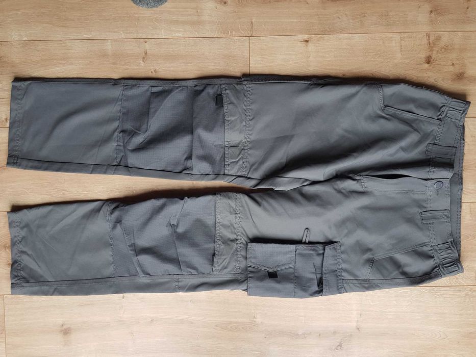 Lekkie spodnie meskie - bojowki rozm. 50 (M/L)