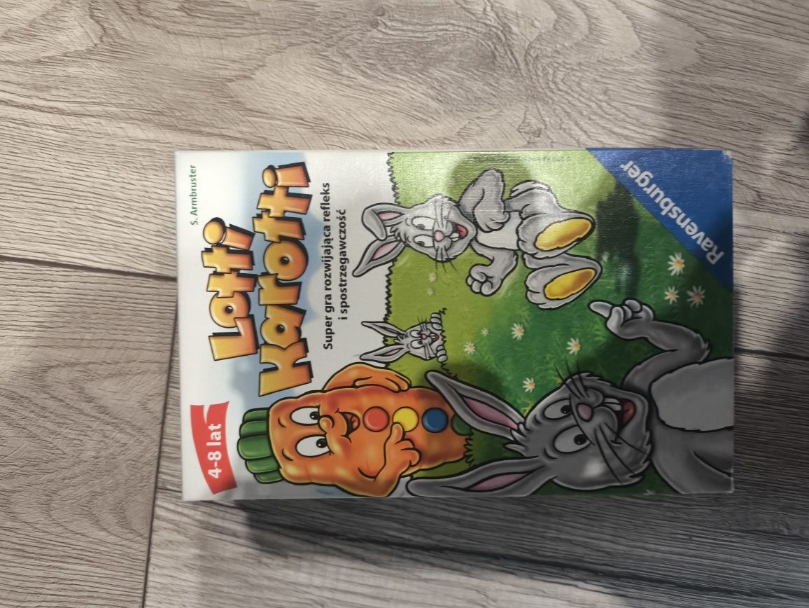 Zestaw zabawek robot, auta, gry, tablica magnetyczna