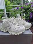 Balenciaga track