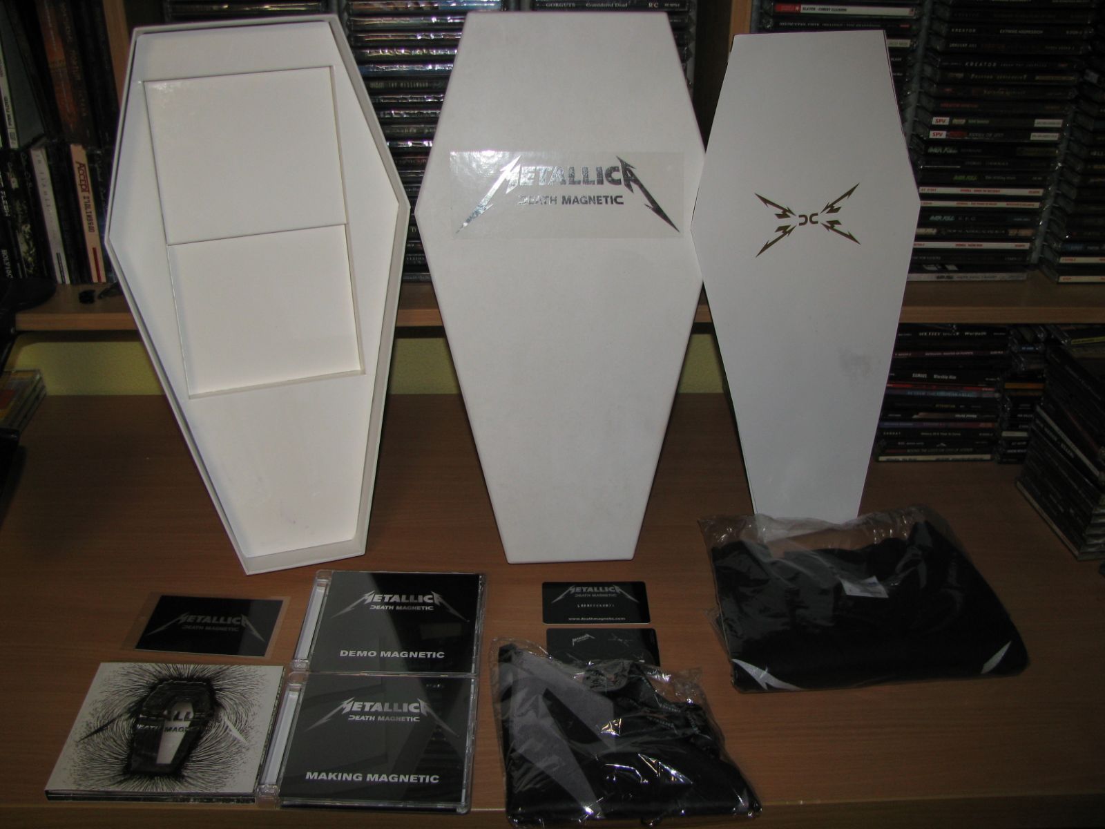 METALLICA Death Magnetic (2008 Vertigo Limited COFFIN BOX) CD футболка