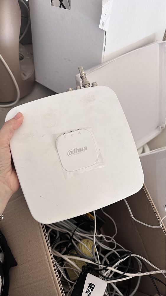 ІIP відеореєстратор з PoE Dahua DHI-NVR2104-P-I2 4-канальний