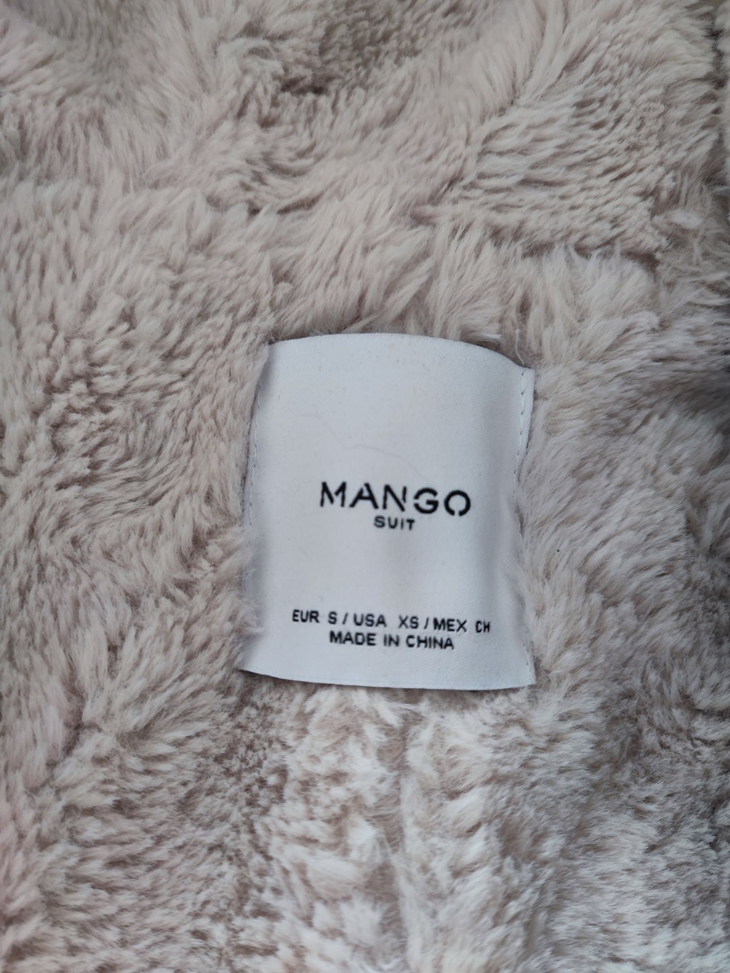 Casaco Inverno Mango