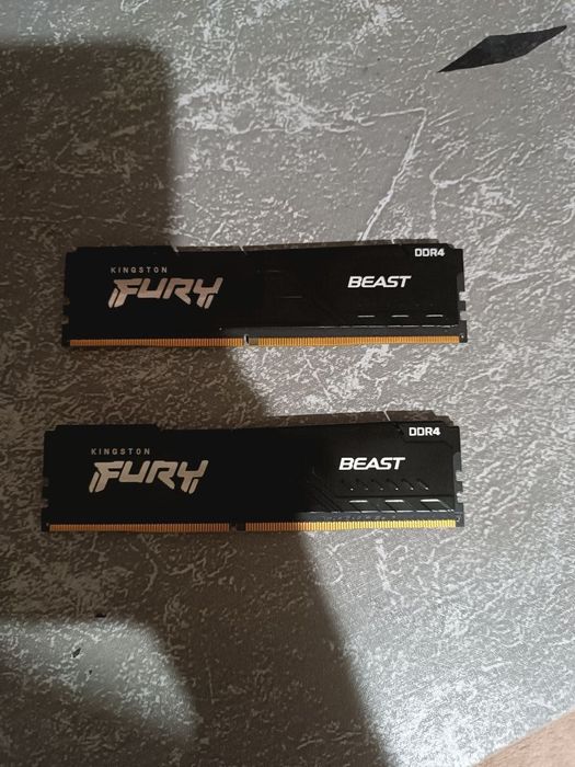 Kingston Fury Beast 64 GB 32x2 DDR4 3200 мхз
