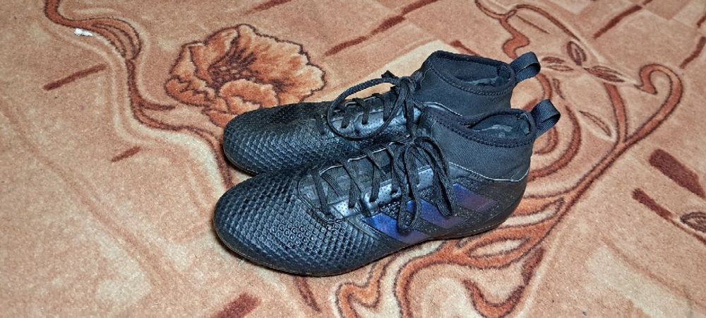 Продам Бутси adidas