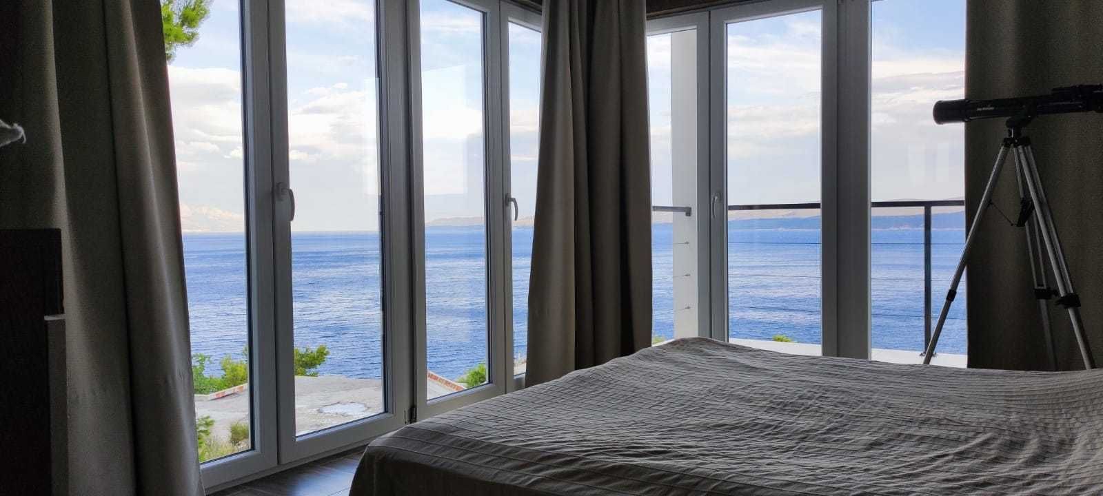 CHORWACJA OMIŠ  12.07-23.07 dom z basenem i widokiem na morze 7 osób