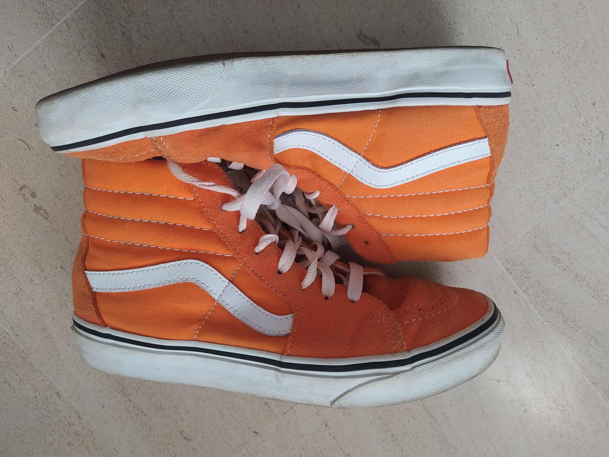 Ténis bota Vans old school