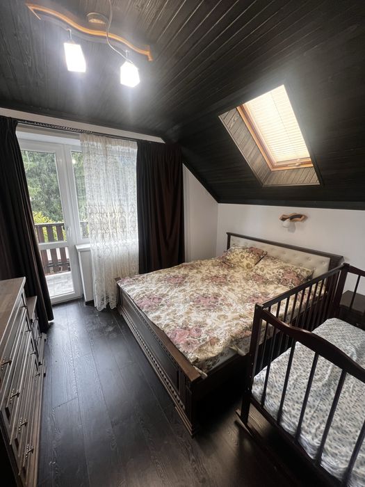 За 200 000$ продається будинок 185 м2 та 5 сотих в Микуличині !