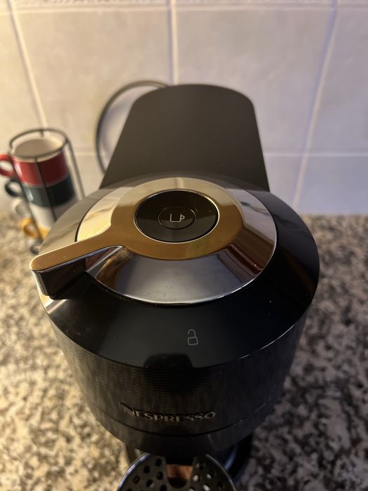 Máquina de Café Nespresso