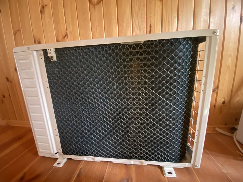 Продам кондиціонер Laretti 18