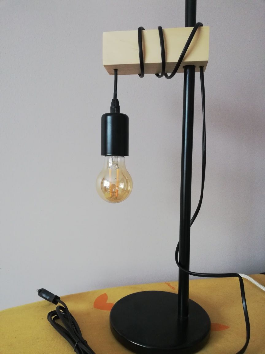 Lampa stojąca w stylu rustykalnym Eglo Townshed