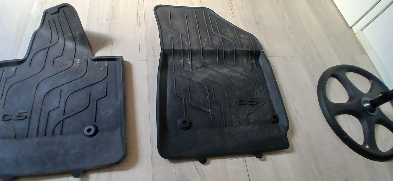 Tapetes para o C5 original