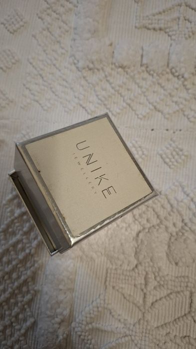 Aneis unike jewellery