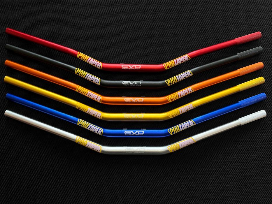 Руль на мотоцикл ProTaper 28-22мм. Мото руль алюминиевый Протапер 80см