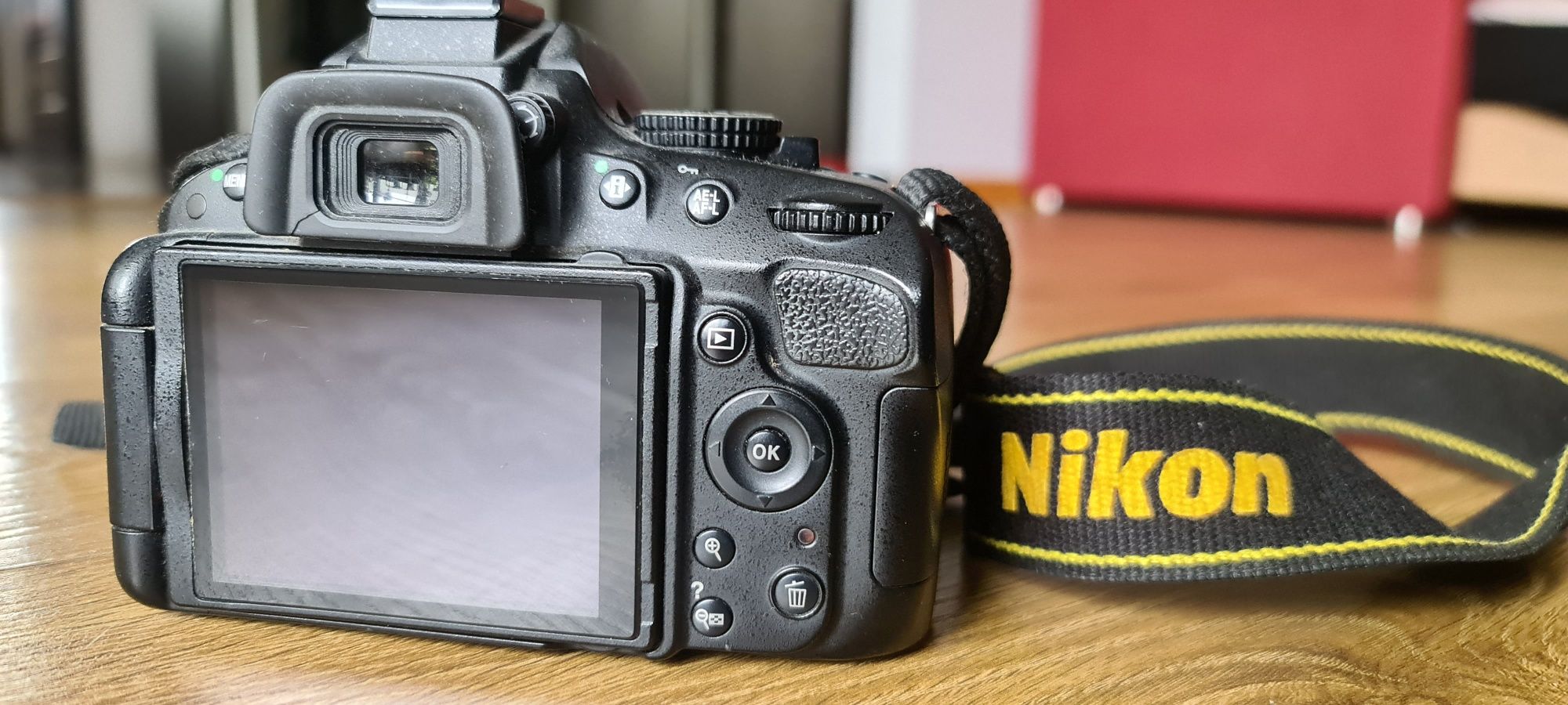 Nikon 5100 plus karta 32gb