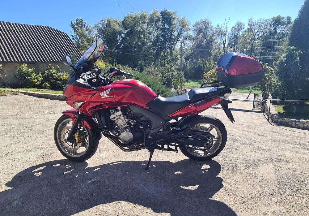 Honda cbf 600 2008 рік