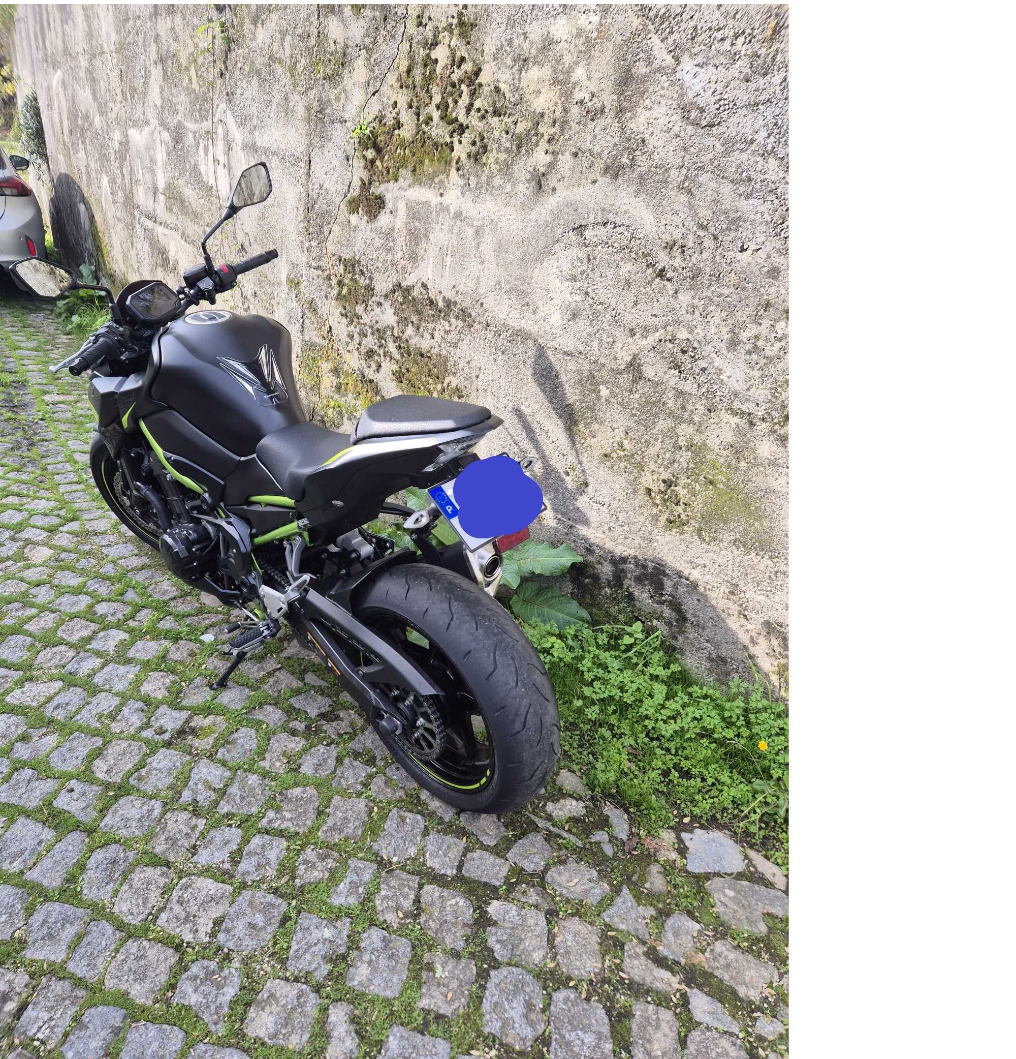 Kawasaki Z 900 - ano 2021
