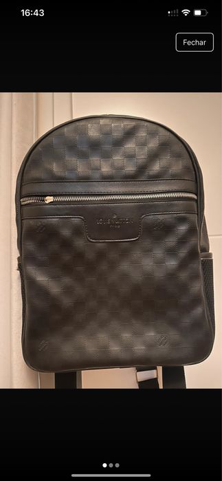 Mochila LV (Louis Vuitton) Preta