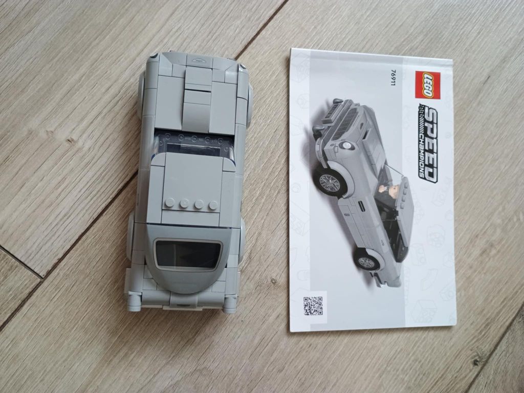 LEGO 76911 Speed Champions