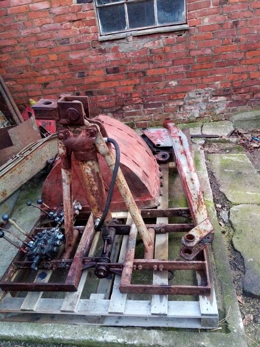 Części cyklop  Chwytak siłowniki i td